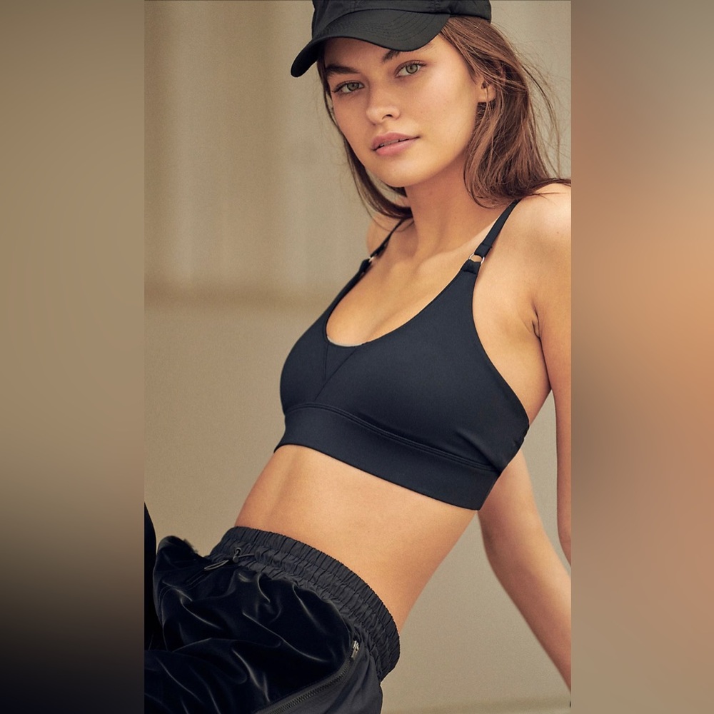 FP Movement by Free People | Get in Formation Bra in Black - Size Medium